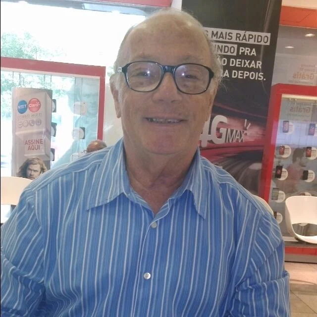 José Lazaro Balassiano – Boneco Z”L